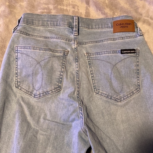 Calvin Klein Jeans - Picture 3 of 3